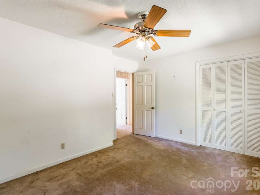 2506 Colebrook Drive, Rock Hill, SC 29732.  MLS# CAR4372240, YatesRealty ID 14730. 
