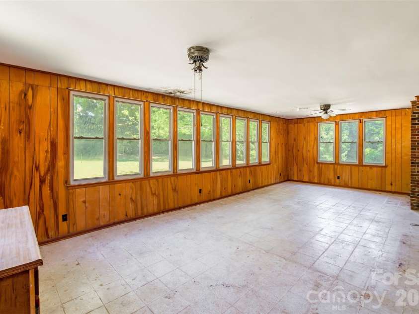 2506 Colebrook Drive, Rock Hill, SC 29732.  MLS# CAR4372240, YatesRealty ID 14730. 