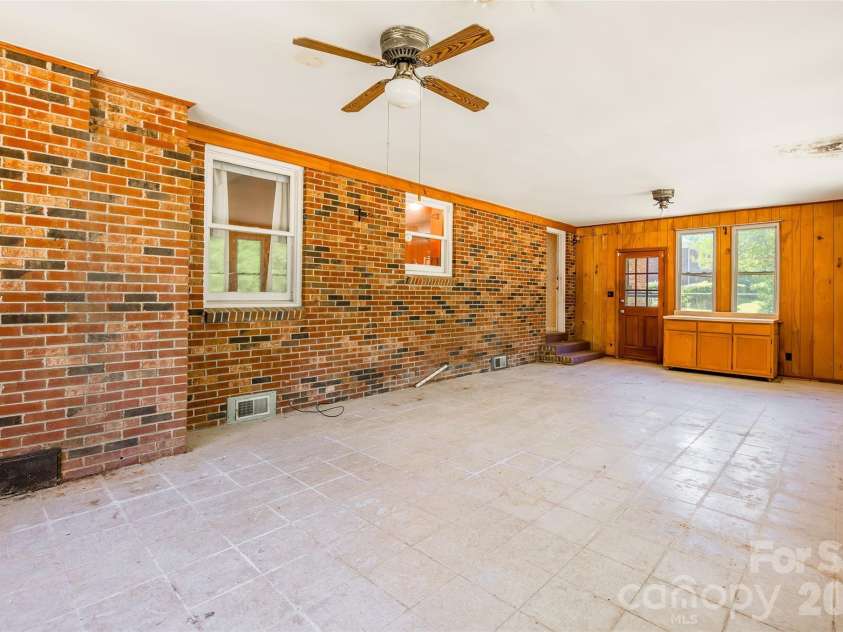 2506 Colebrook Drive, Rock Hill, SC 29732.  MLS# CAR4372240, YatesRealty ID 14730. 