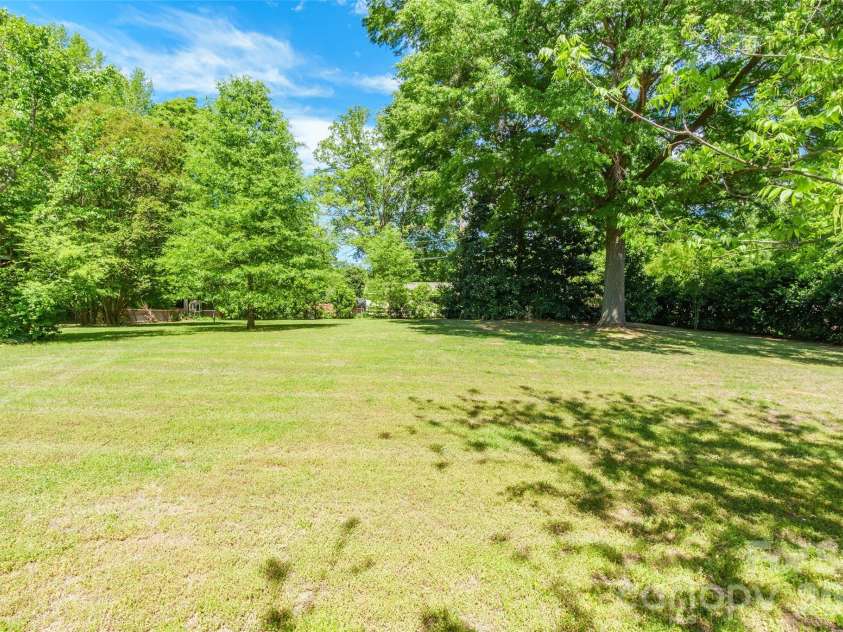 2506 Colebrook Drive, Rock Hill, SC 29732.  MLS# CAR4372240, YatesRealty ID 14730. 