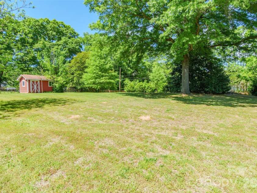 2506 Colebrook Drive, Rock Hill, SC 29732.  MLS# CAR4372240, YatesRealty ID 14730. 