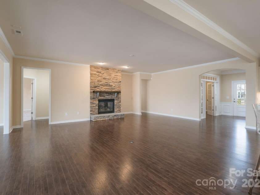 3087 Bartlett Street, Fort Mill, SC 29715.  MLS# CAR4177276, YatesRealty ID 14730. Family Room Fireplace