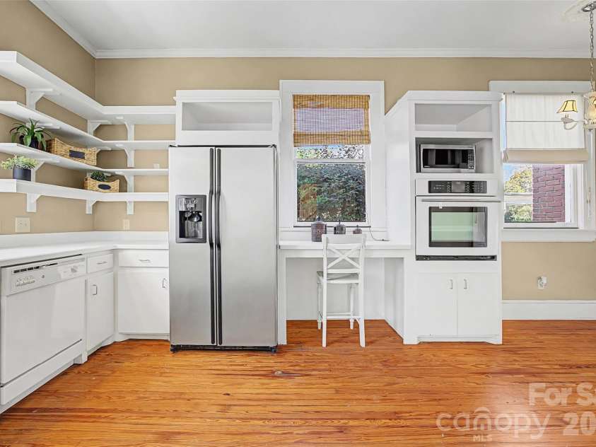 3 Kings Mountain Street, York, SC 29745.  MLS# CAR4350100, YatesRealty ID 14732. 