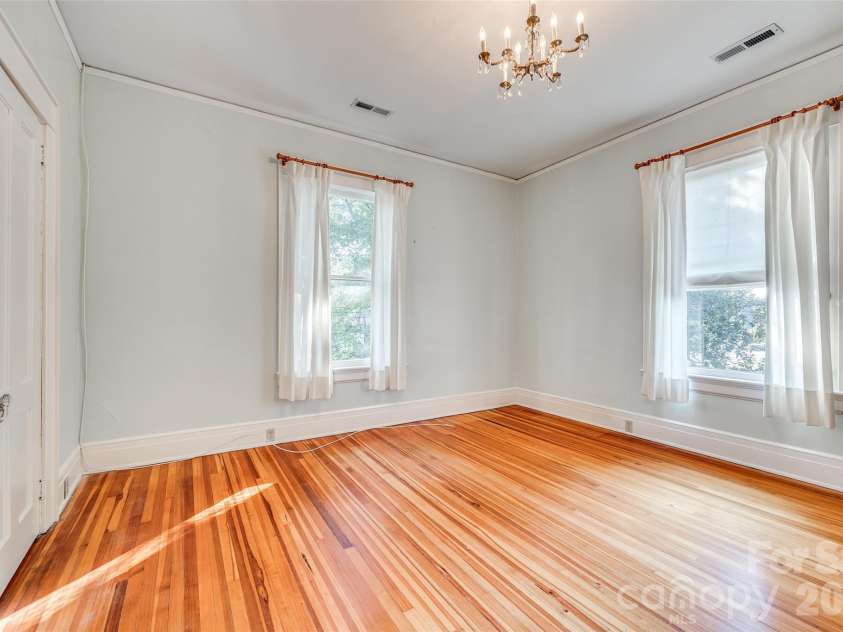 3 Kings Mountain Street, York, SC 29745.  MLS# CAR4350100, YatesRealty ID 14732. 