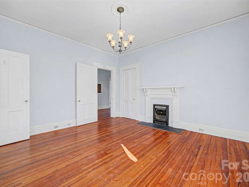 3 Kings Mountain Street, York, SC 29745.  MLS# CAR4350100, YatesRealty ID 14732. 
