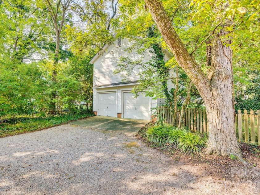 3 Kings Mountain Street, York, SC 29745.  MLS# CAR4350100, YatesRealty ID 14732. 
