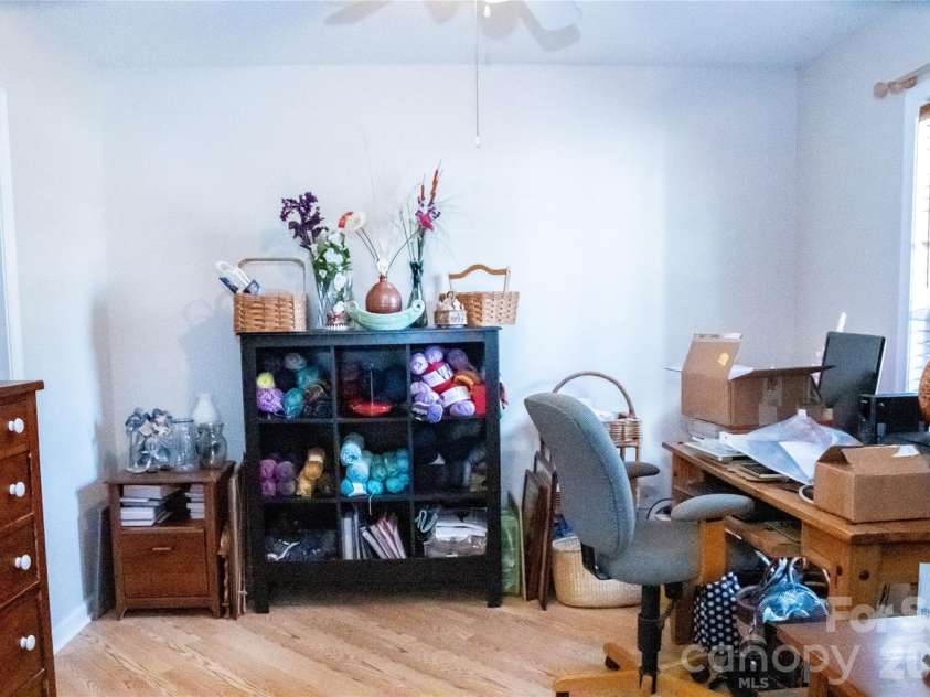 1499 Brentwood Place, Morganton, NC 28655.  MLS# CAR4354426, YatesRealty ID 14733. 