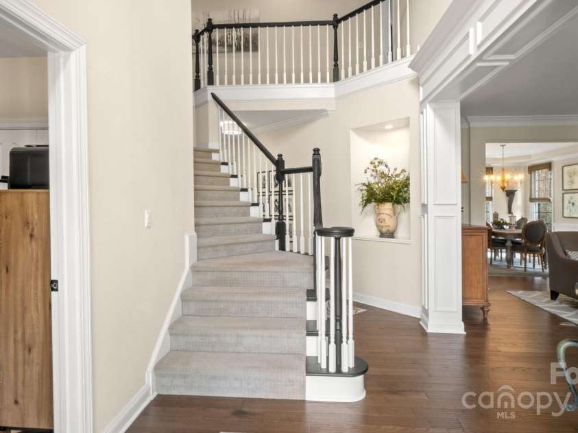 518 Streamside Lane, Waxhaw, NC 28173.  MLS# CAR4231208, YatesRealty ID 14733. 