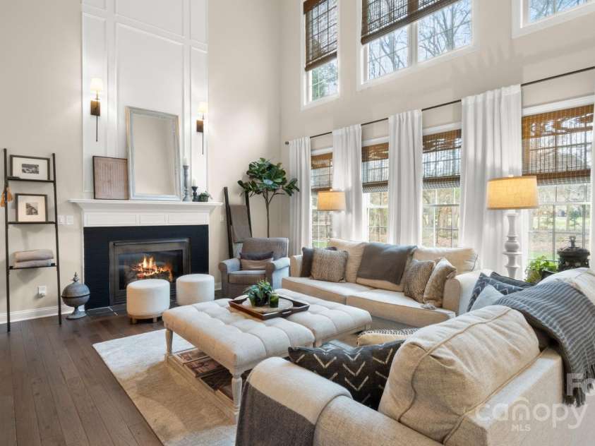 518 Streamside Lane, Waxhaw, NC 28173.  MLS# CAR4231208, YatesRealty ID 14733. 