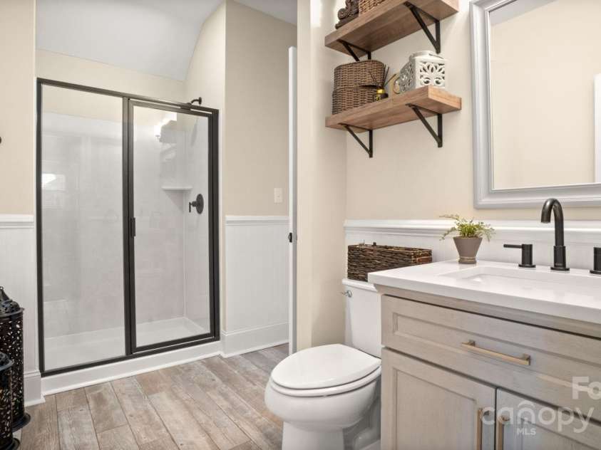 518 Streamside Lane, Waxhaw, NC 28173.  MLS# CAR4231208, YatesRealty ID 14733. 