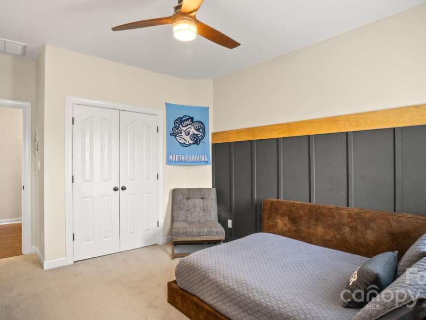 518 Streamside Lane, Waxhaw, NC 28173.  MLS# CAR4231208, YatesRealty ID 14733. 