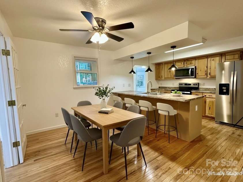 5381 State HWY 197 S Highway, Burnsville, NC 28714.  MLS# CAR4248281, YatesRealty ID 14736. 