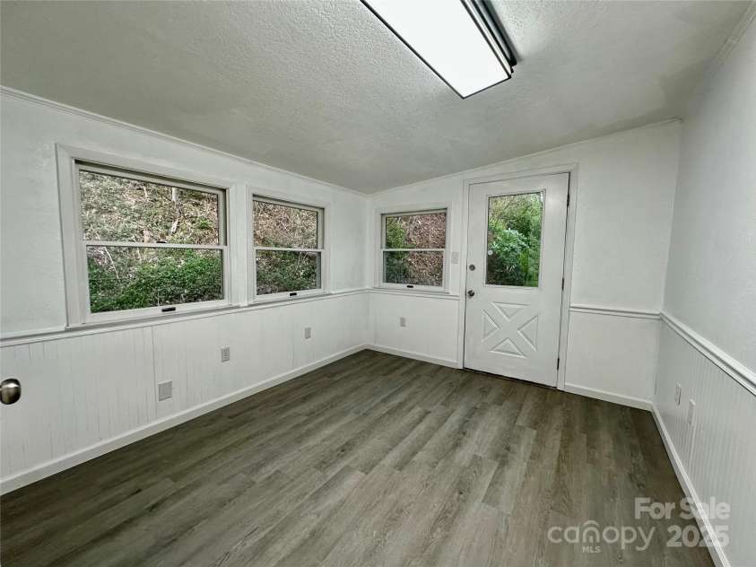 5381 State HWY 197 S Highway, Burnsville, NC 28714.  MLS# CAR4248281, YatesRealty ID 14736. 