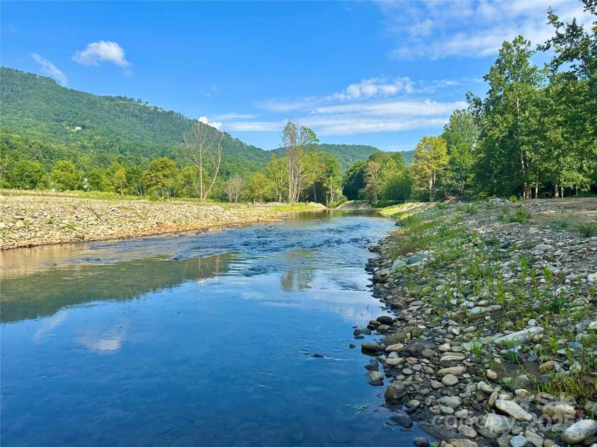 5381 State HWY 197 S Highway, Burnsville, NC 28714.  MLS# CAR4248281, YatesRealty ID 14736. Common Area on Cane River