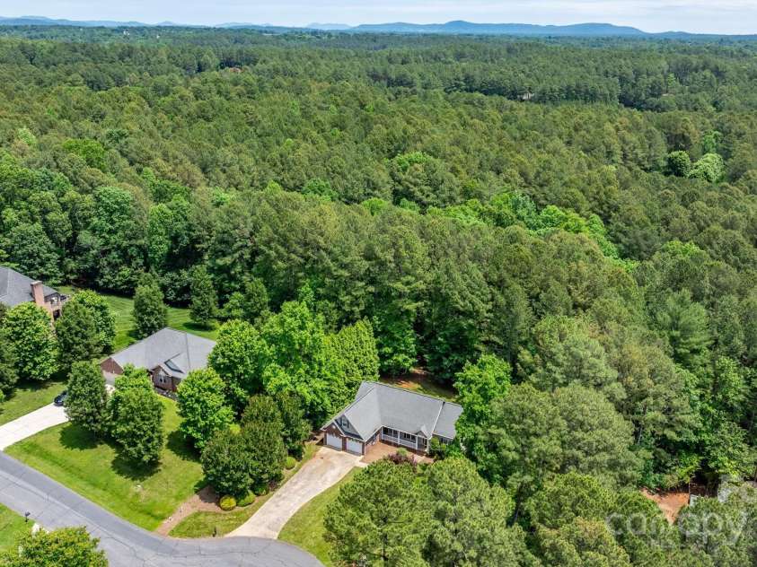 5362 Beacon Ridge Drive, Granite Falls, NC 28630.  MLS# CAR4261104, YatesRealty ID 14737. 