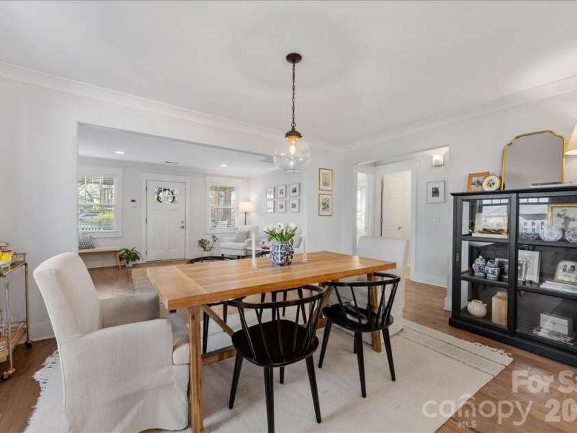 2817 Holt Street, Charlotte, NC 28205.  MLS# CAR4371969, YatesRealty ID 14738. 