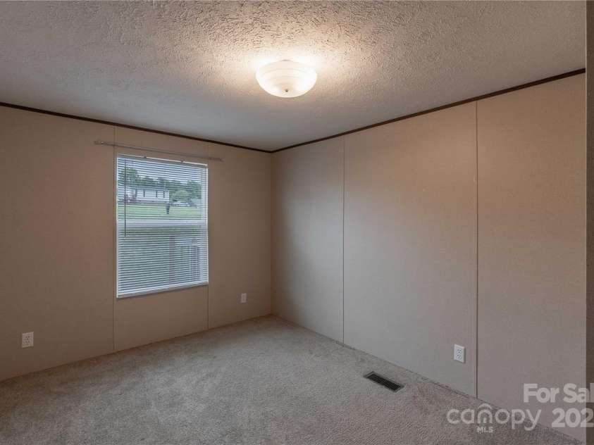 105 Peridot Drive, Statesville, NC 28625.  MLS# CAR4258509, YatesRealty ID 14739. Bedroom 3