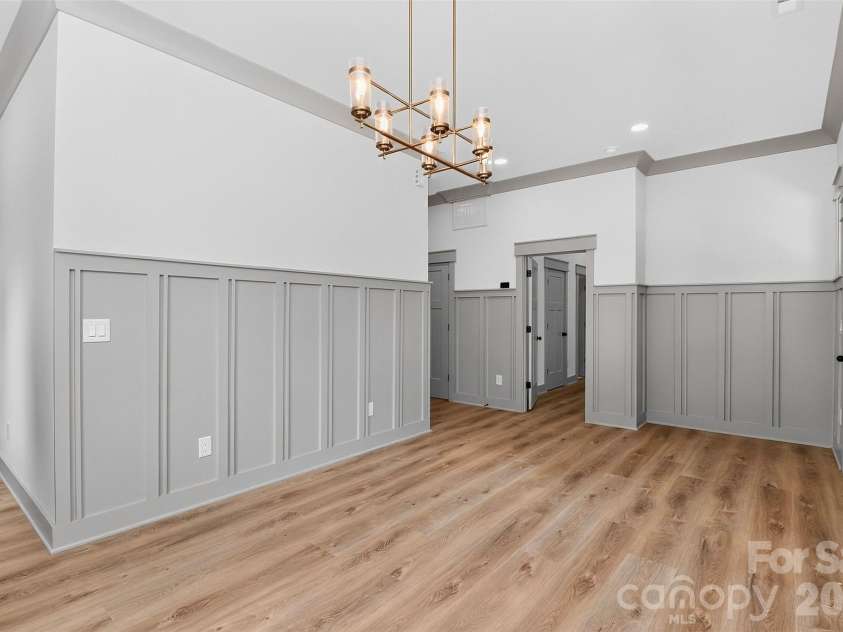 1617 Parson Street, Charlotte, NC 28205.  MLS# CAR4410956, YatesRealty ID 14739. 