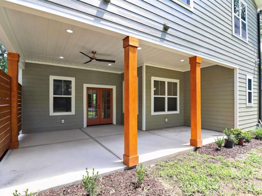 1617 Parson Street, Charlotte, NC 28205.  MLS# CAR4410956, YatesRealty ID 14739. 