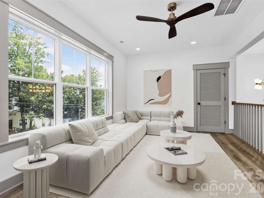1617 Parson Street, Charlotte, NC 28205.  MLS# CAR4410956, YatesRealty ID 14739. 