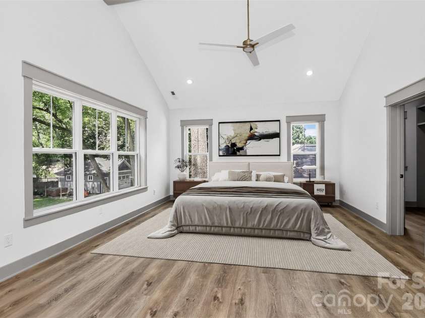 1617 Parson Street, Charlotte, NC 28205.  MLS# CAR4410956, YatesRealty ID 14739. 
