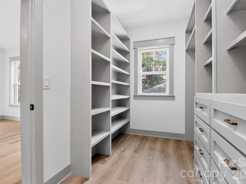 1617 Parson Street, Charlotte, NC 28205.  MLS# CAR4410956, YatesRealty ID 14739. CUSTOM BUILT CLOSET