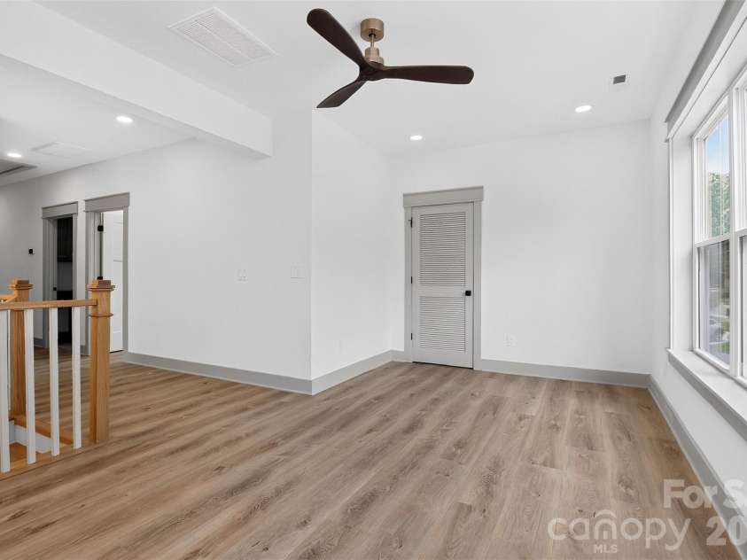 1617 Parson Street, Charlotte, NC 28205.  MLS# CAR4410956, YatesRealty ID 14739. LOFT