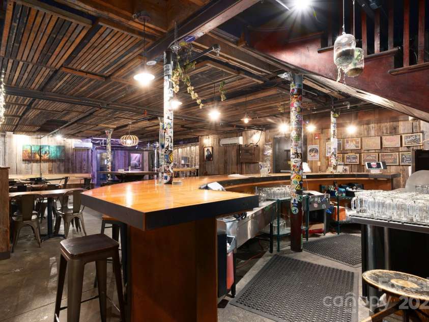 10 Patton Avenue, Asheville, NC 28801.  MLS# CAR4178413, YatesRealty ID 1474. Brewery bar