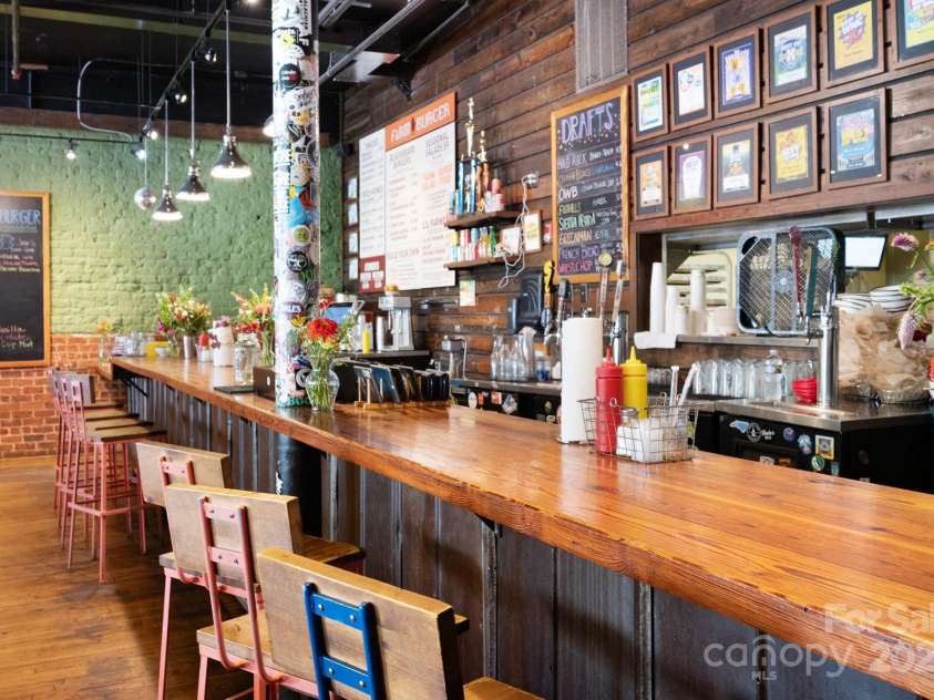 10 Patton Avenue, Asheville, NC 28801.  MLS# CAR4178413, YatesRealty ID 1474. Restaurant bar area