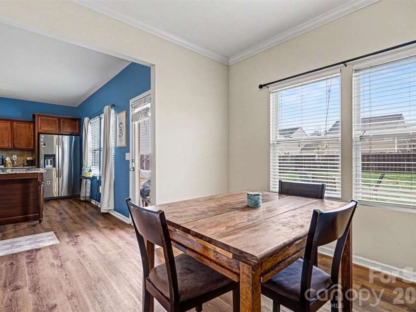 2419 Impatien Drive, Charlotte, NC 28215.  MLS# CAR4355109, YatesRealty ID 14740. 