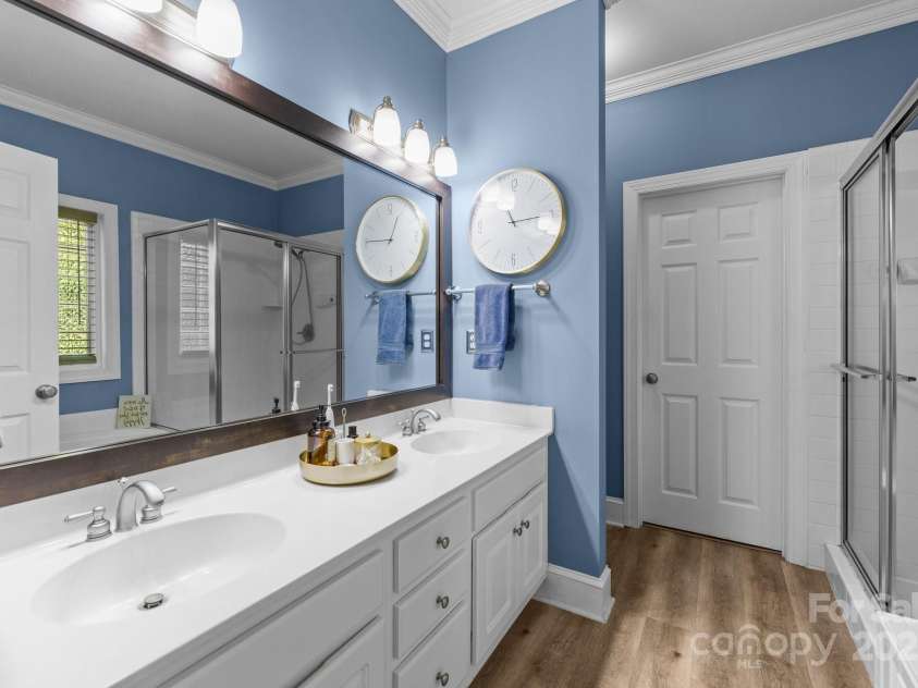 327 Wilby Drive, Charlotte, NC 28270.  MLS# CAR4257935, YatesRealty ID 14740. 