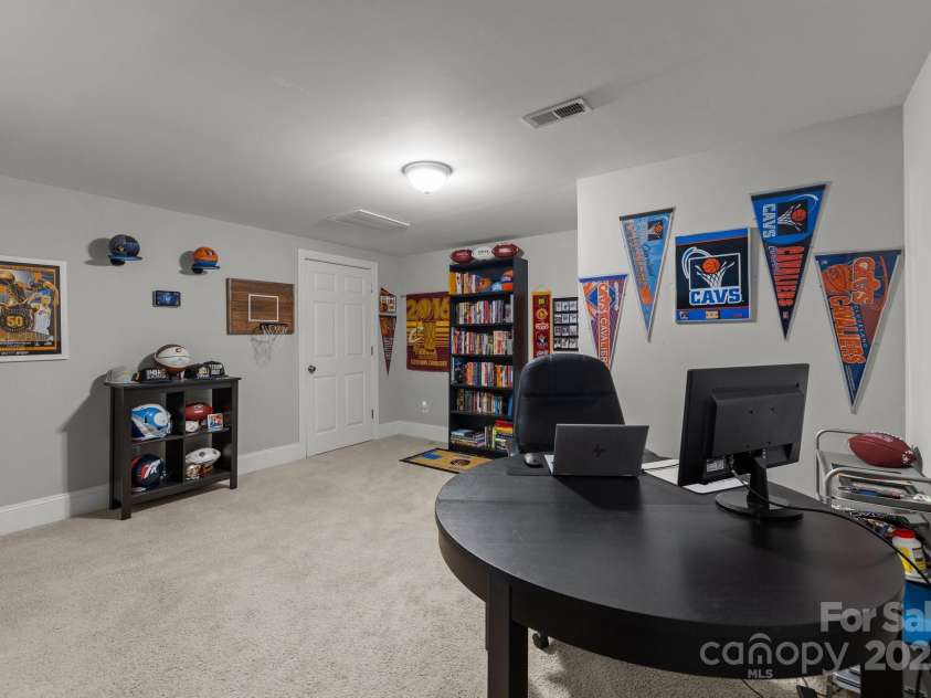 327 Wilby Drive, Charlotte, NC 28270.  MLS# CAR4257935, YatesRealty ID 14740. 