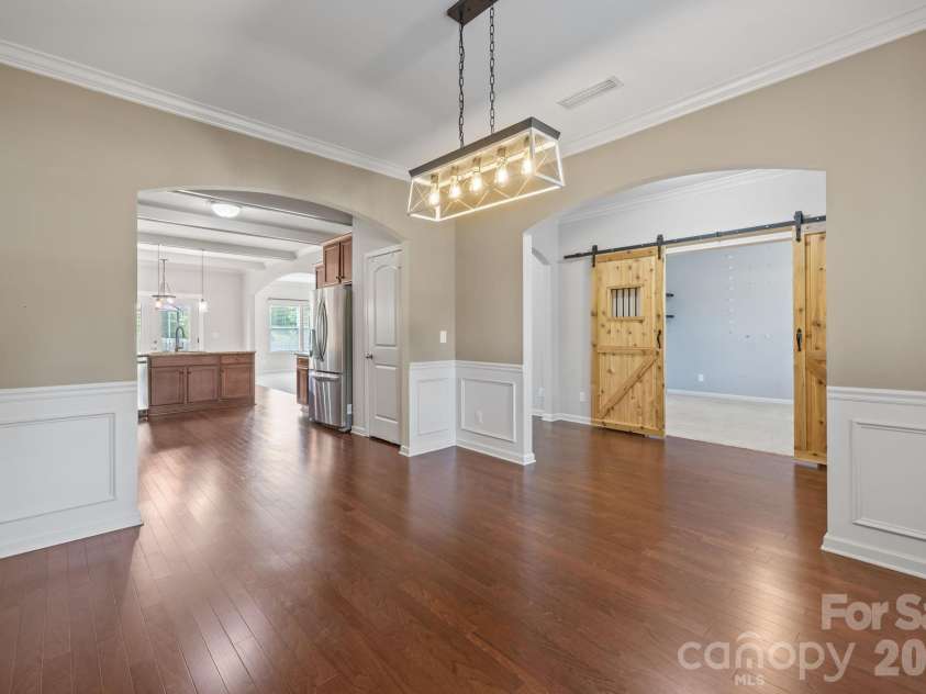 103 Hedgewood Drive, Mooresville, NC 28115.  MLS# CAR4362964, YatesRealty ID 14741. 