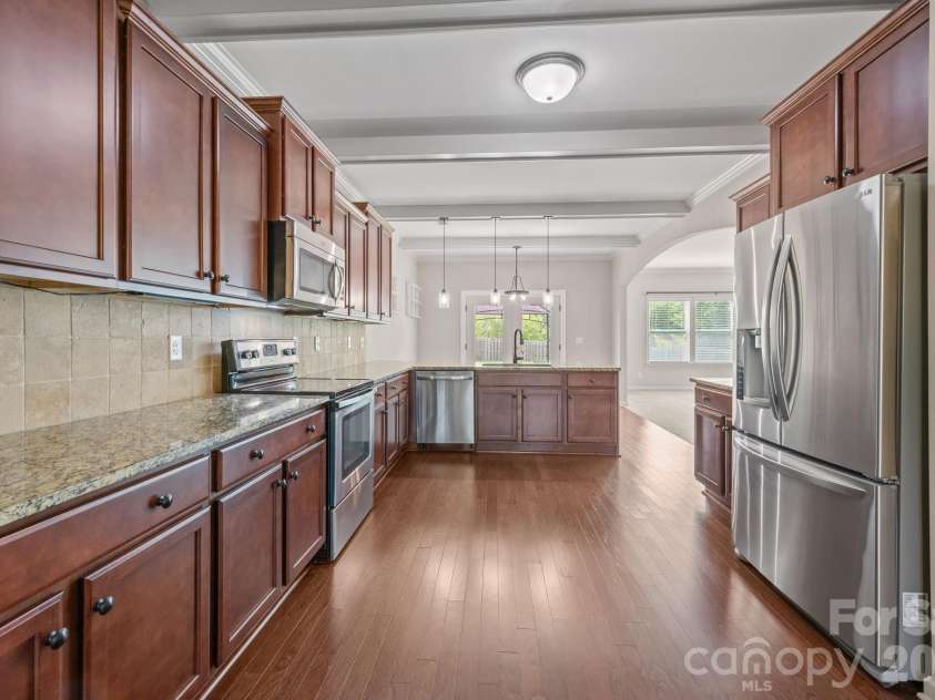 103 Hedgewood Drive, Mooresville, NC 28115.  MLS# CAR4362964, YatesRealty ID 14741. 