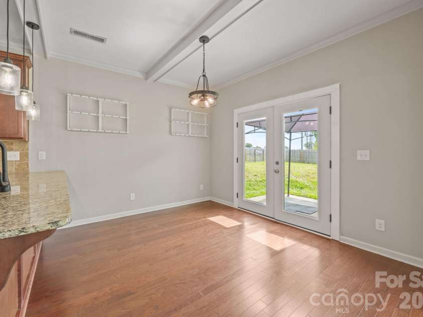 103 Hedgewood Drive, Mooresville, NC 28115.  MLS# CAR4362964, YatesRealty ID 14741. 
