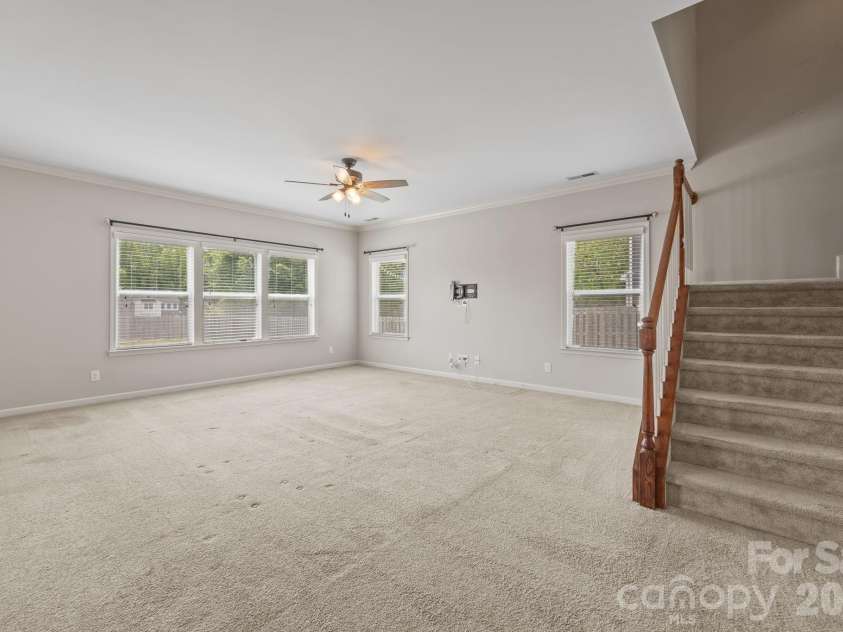 103 Hedgewood Drive, Mooresville, NC 28115.  MLS# CAR4362964, YatesRealty ID 14741. 