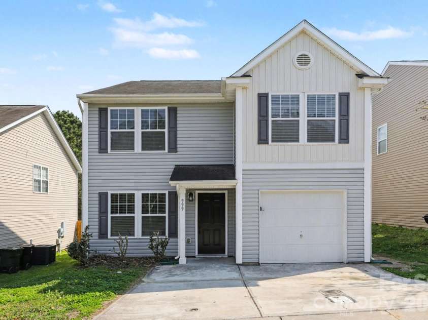 999 Ramsgate Drive, Concord, NC 28025.  MLS# CAR4361470, YatesRealty ID 14742. 