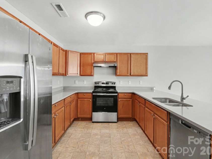 999 Ramsgate Drive, Concord, NC 28025.  MLS# CAR4361470, YatesRealty ID 14742. 