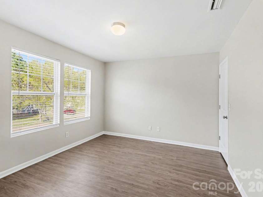999 Ramsgate Drive, Concord, NC 28025.  MLS# CAR4361470, YatesRealty ID 14742. 