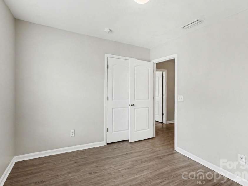 999 Ramsgate Drive, Concord, NC 28025.  MLS# CAR4361470, YatesRealty ID 14742. 