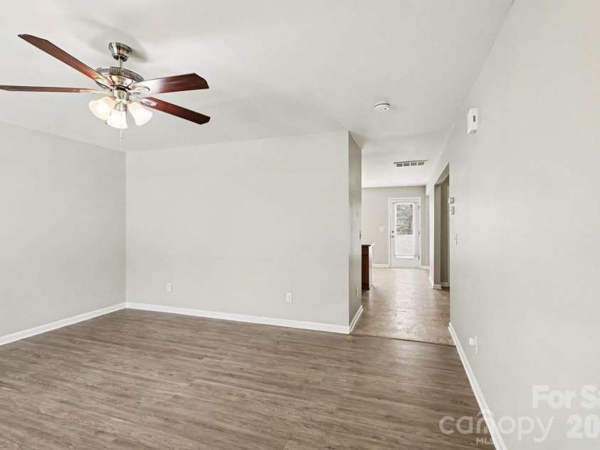 999 Ramsgate Drive, Concord, NC 28025.  MLS# CAR4361470, YatesRealty ID 14742. 