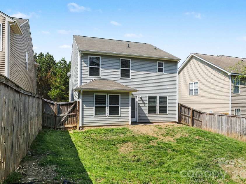 999 Ramsgate Drive, Concord, NC 28025.  MLS# CAR4361470, YatesRealty ID 14742. 