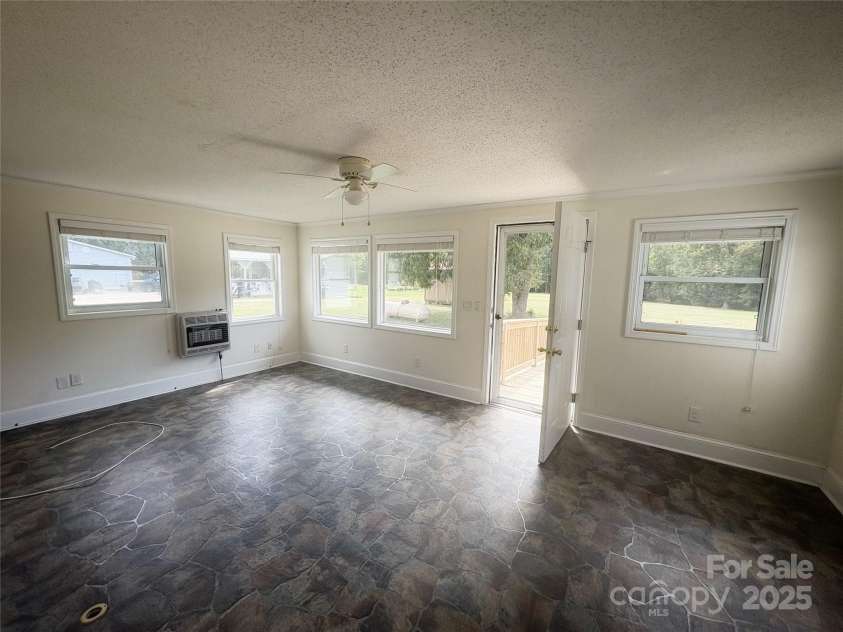 335 Plank Road, Wadesboro, NC 28170.  MLS# CAR4302877, YatesRealty ID 14743. 