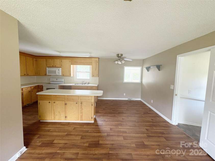 335 Plank Road, Wadesboro, NC 28170.  MLS# CAR4302877, YatesRealty ID 14743. 