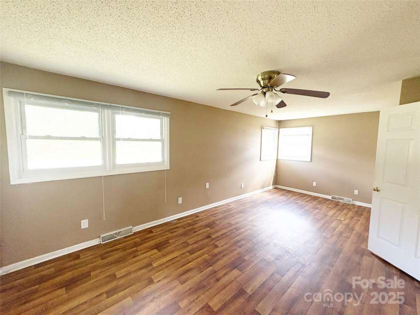 335 Plank Road, Wadesboro, NC 28170.  MLS# CAR4302877, YatesRealty ID 14743. 