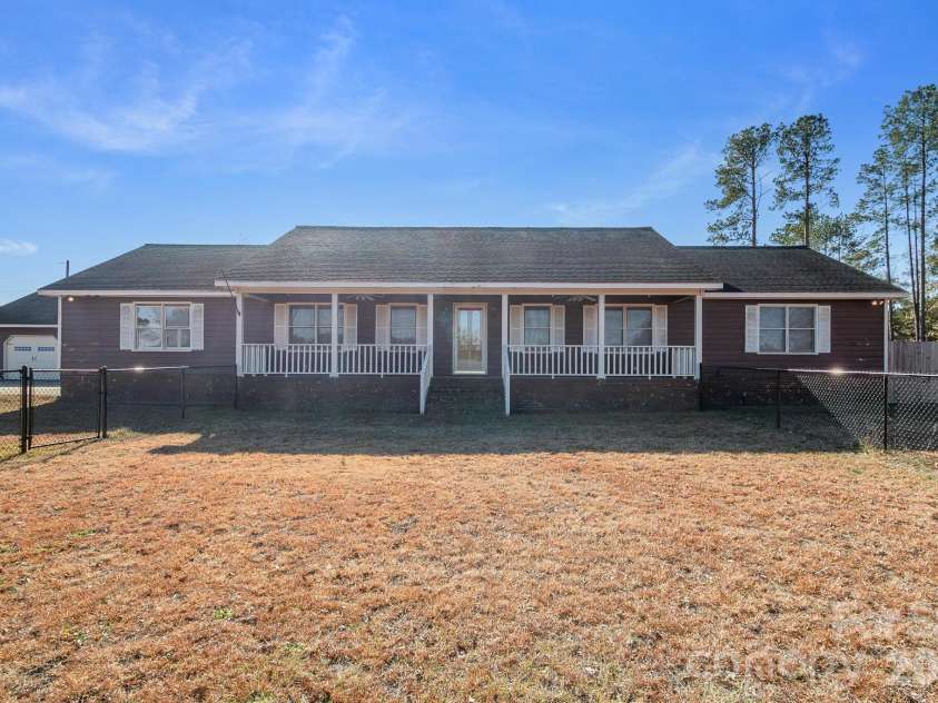 1295 Cattle Ridge Road, Cheraw, SC 29520.  MLS# CAR4327151, YatesRealty ID 14744. 