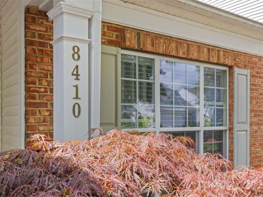 8410 Darcy Hopkins Drive, Charlotte, NC 28277.  MLS# CAR4258428, YatesRealty ID 14744. 