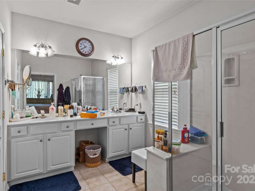 8410 Darcy Hopkins Drive, Charlotte, NC 28277.  MLS# CAR4258428, YatesRealty ID 14744. 