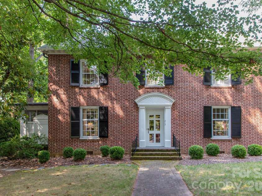 213 Union Street, Concord, NC 28025.  MLS# CAR4364040, YatesRealty ID 14746. 