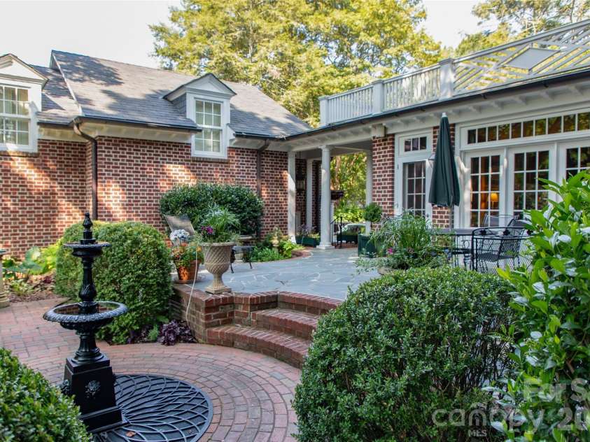 213 Union Street, Concord, NC 28025.  MLS# CAR4364040, YatesRealty ID 14746. 